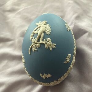 Wedgewood Blue Jasperware Egg.